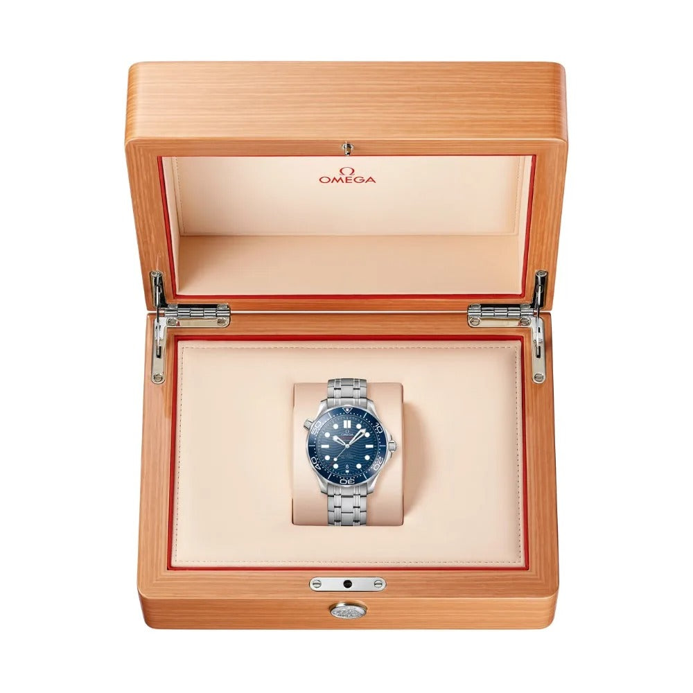 Omega Seamaster Diver 'Bleu d'été'